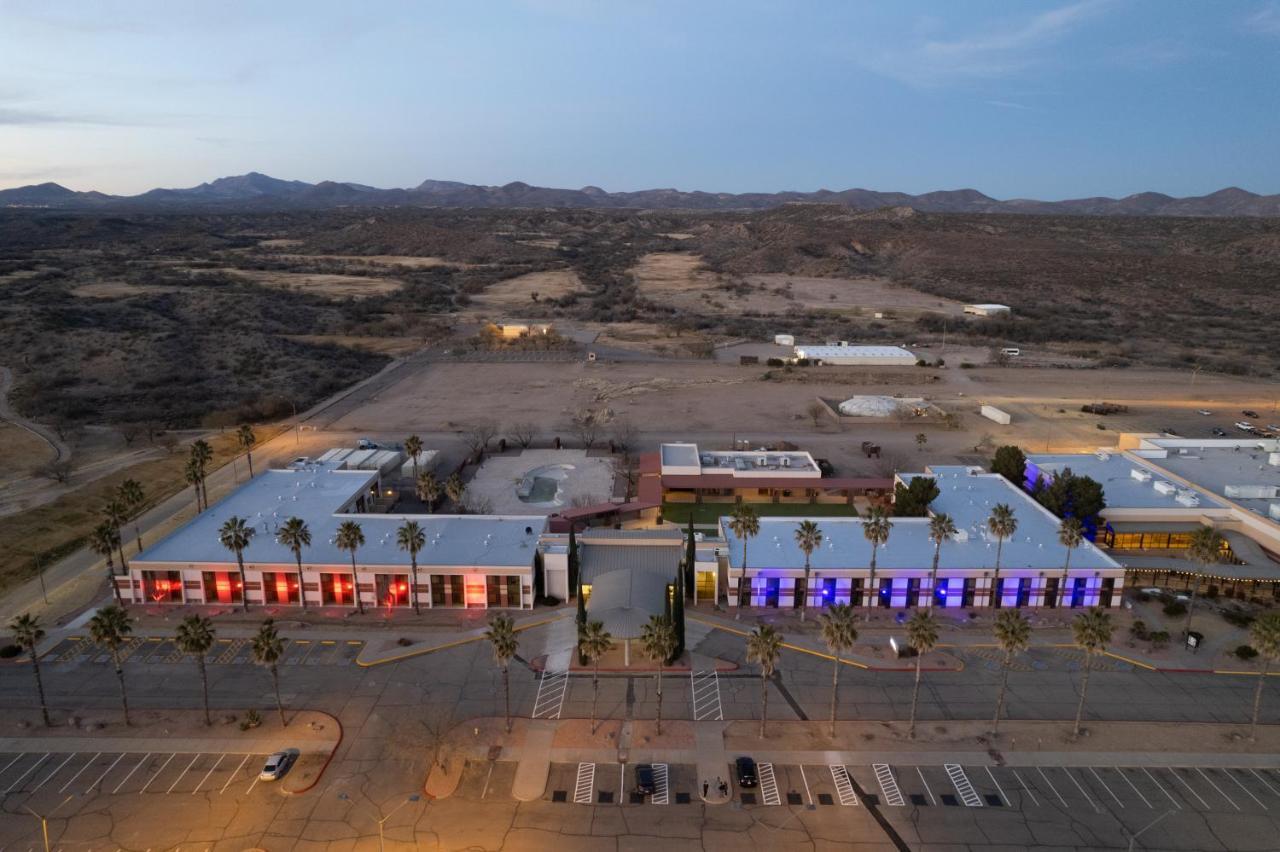 Apache Gold Resort Hotel & Casino Глоуб Екстериор снимка
